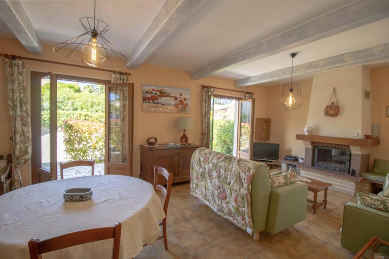 Holiday home Large Spacious House In